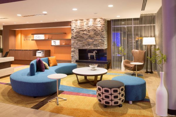 Fairfield Inn & Suites Burlington Fairfield Inn & Suites Burlington